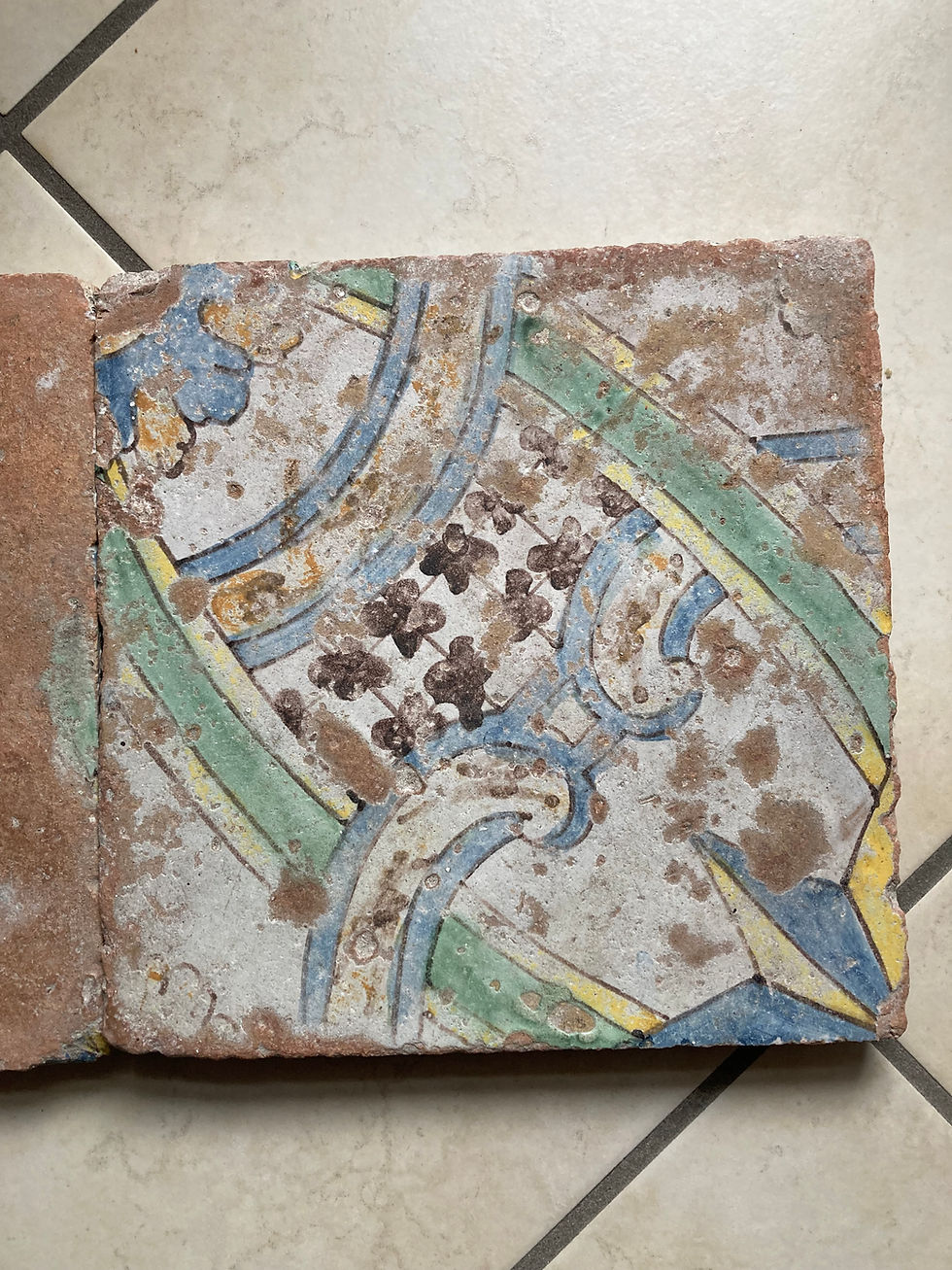 Thumbnail: Floor Tiles
