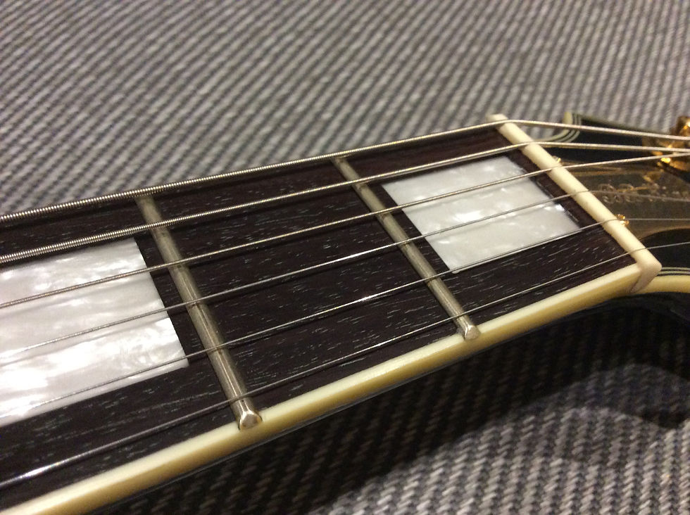 Thumbnail: Epiphone Lucille Peerless Korean Factory