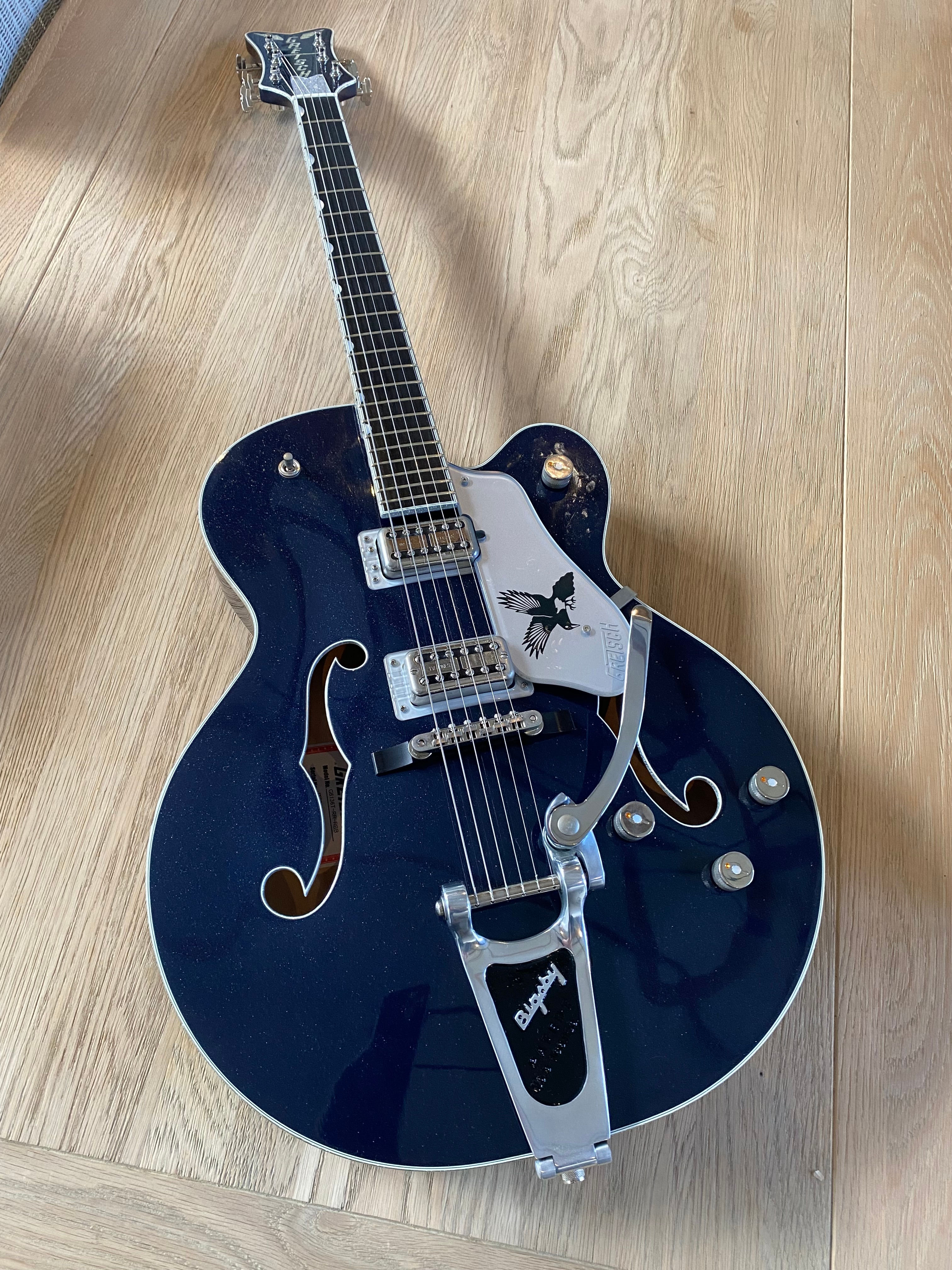 Gretsch Rich Robinson G6136T Falcon