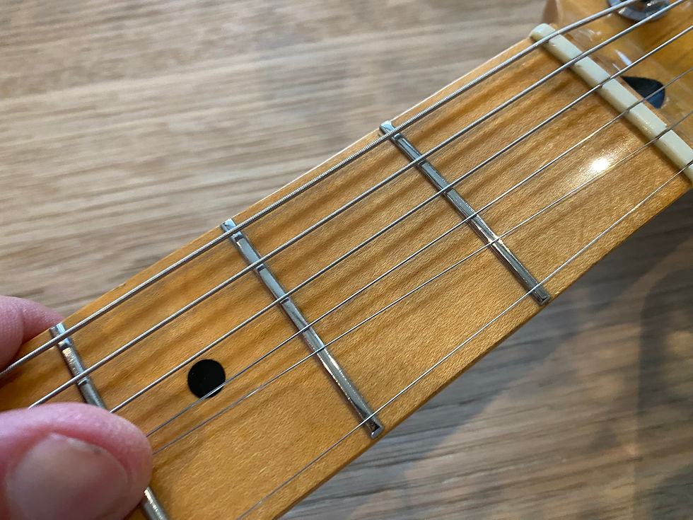 Thumbnail: Squier Korean Samick Strat 1989