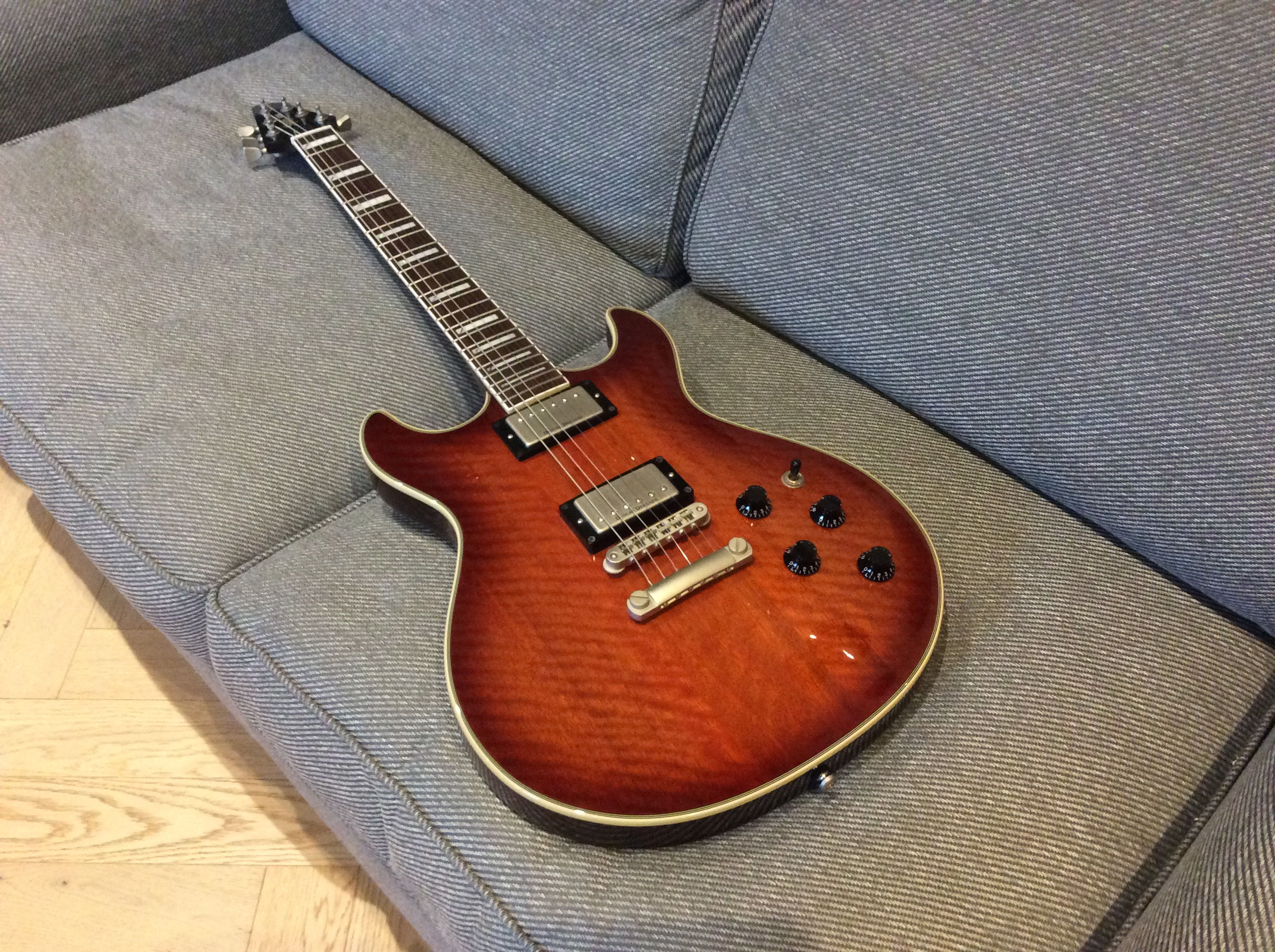 Fender Squier Esprit 2005