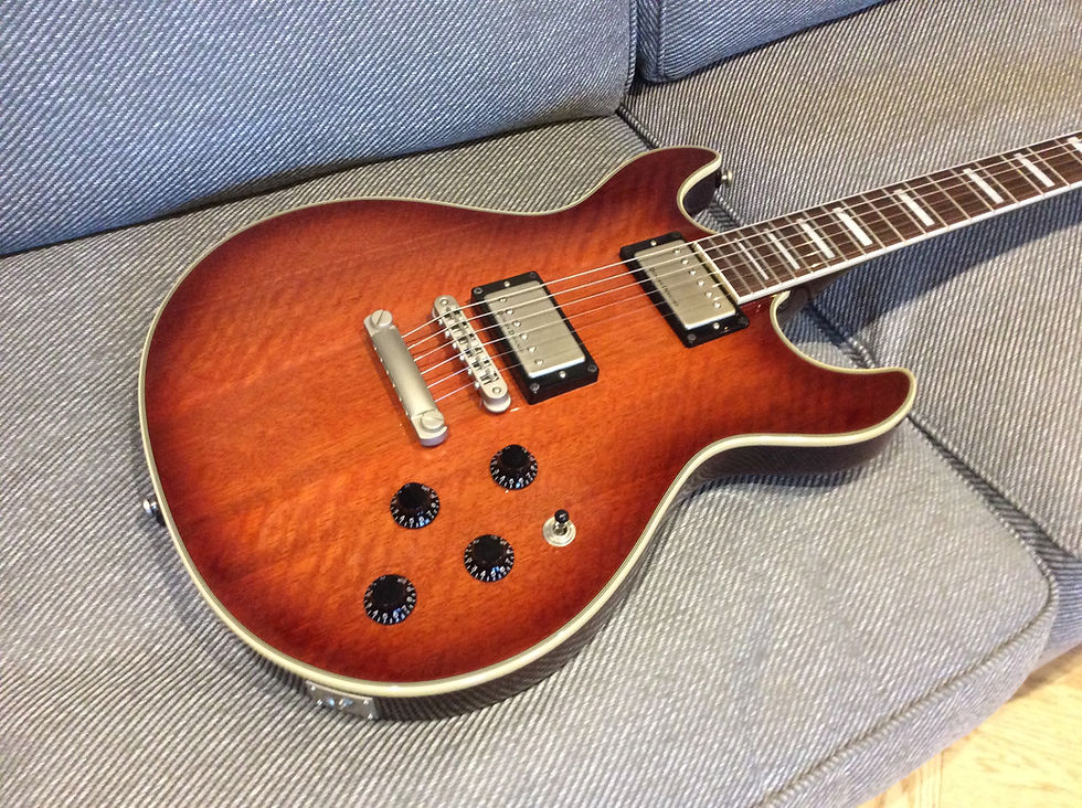 Thumbnail: Fender Squier Esprit 2005