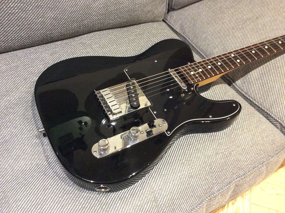 Thumbnail: Fender Standard 1989 And Hard Case