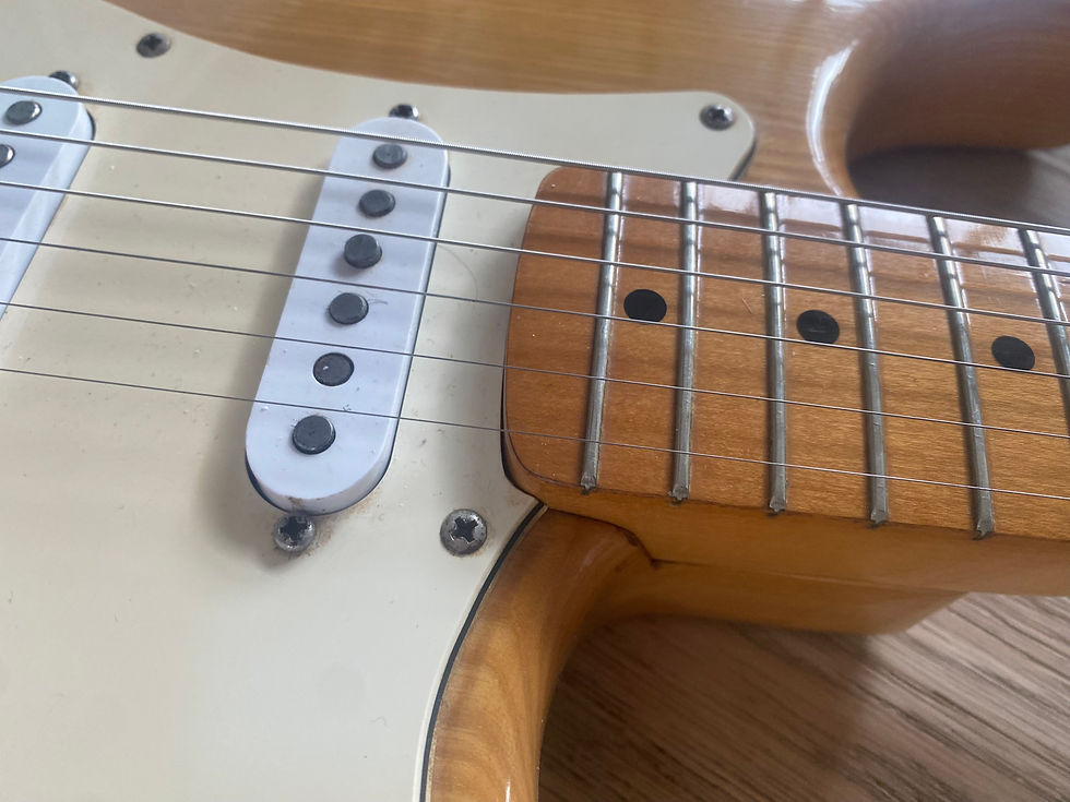Thumbnail: Greco SE600 Strat Made in Japan 1978