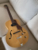 Thumbnail: Godin 5th Avenue P90 Jazz Guitar