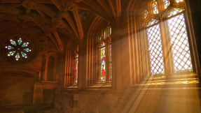 《熱愛聖經》紀念聖熱羅尼莫逝世一千六百週年