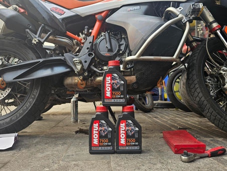 Nhot MOTUL 7100 10W50 4T 1L