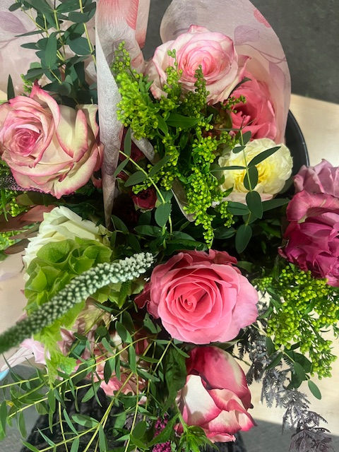 Bouquet // Little Artists Showcase