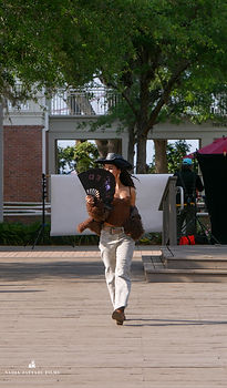 P1220564 copy.jpg