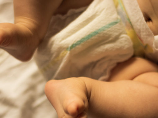 Um Problema Subestimado: Entenda a Dermatite Associada à Umidade (DAI) e Como Proteger Sua Pele