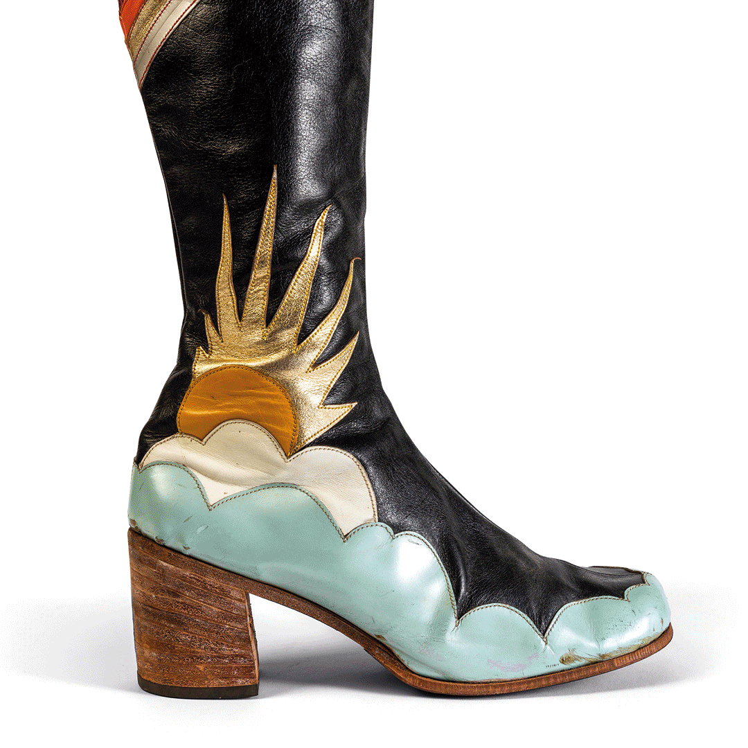 shoe_social_v1.gif
