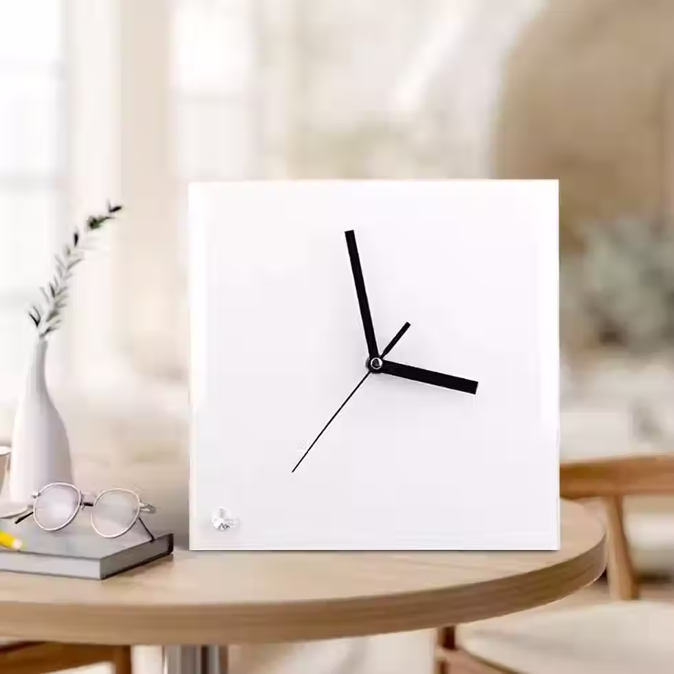Thumbnail: Glass personalized clock