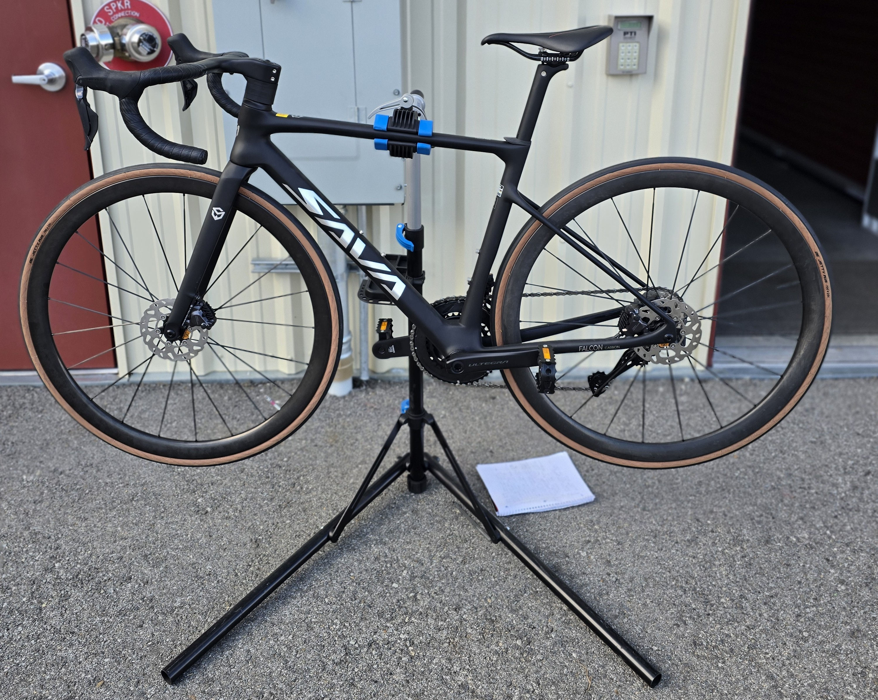 FALCON 8.0 Di2 Full Carbon Road Bike 24 speed