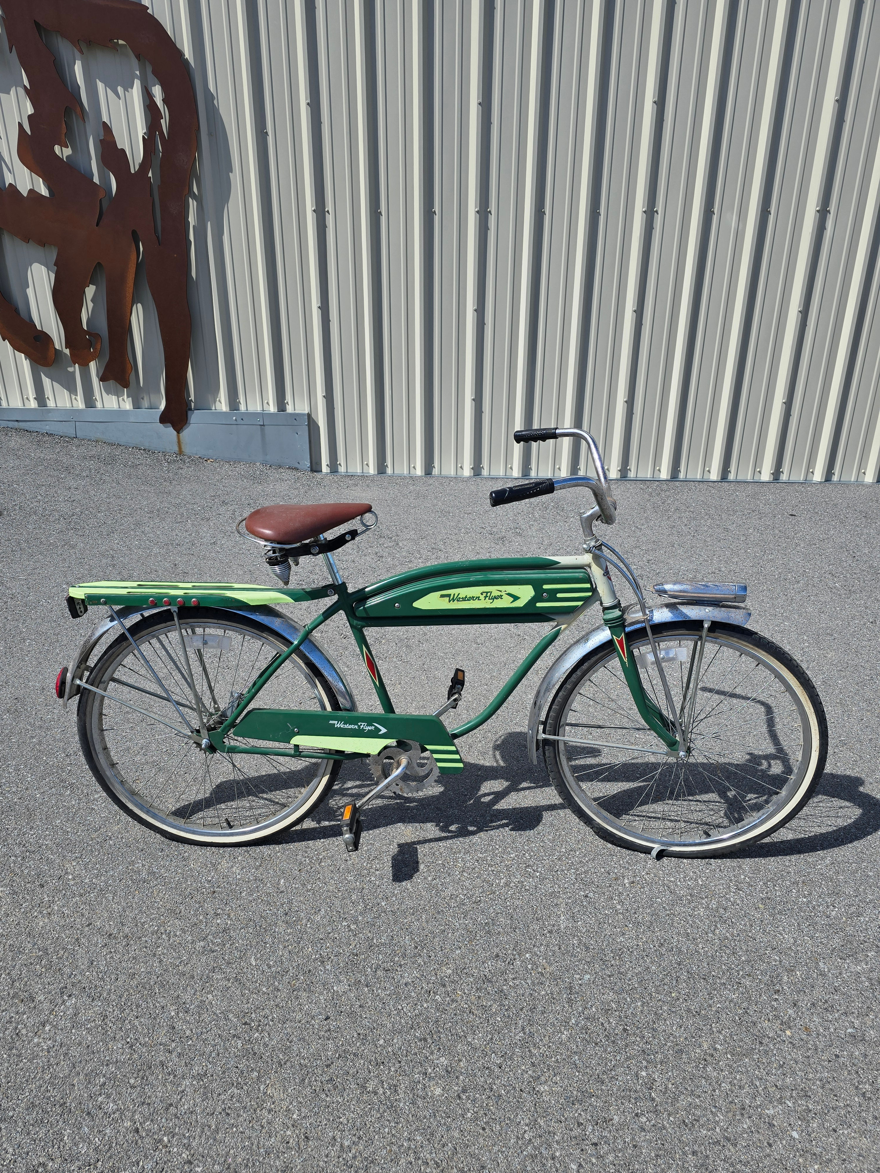 Western Flyer tank cruiser 26" green retro reissue