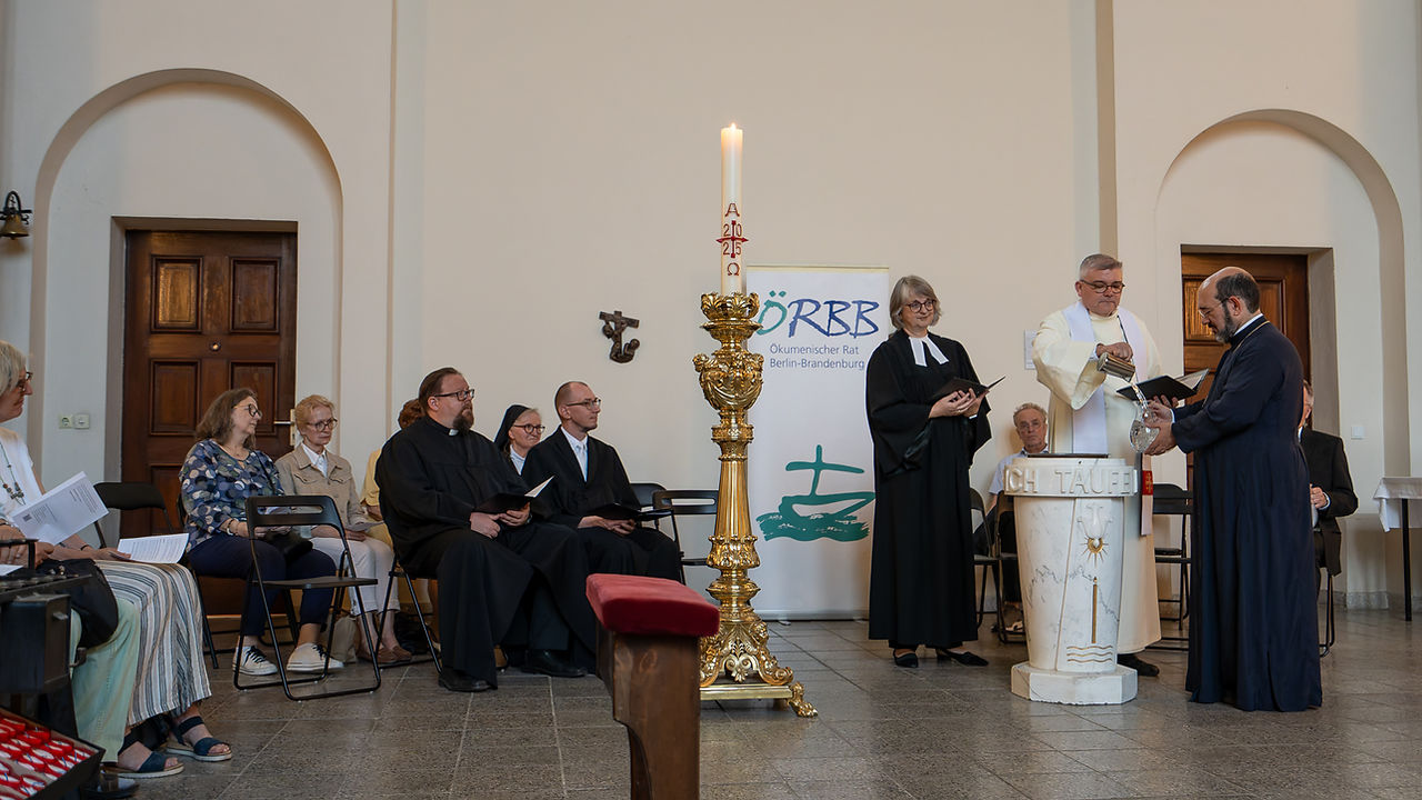Pfarrerin Barbara Hustedt, Msgr. Dr. Hansjörg Günther, Bischof Emmanuel von Christoupolis