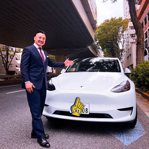 Almost self-driving TESLA! Handing over the keys!