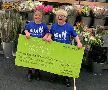 waitrose-dorking-big-cheque.jpeg