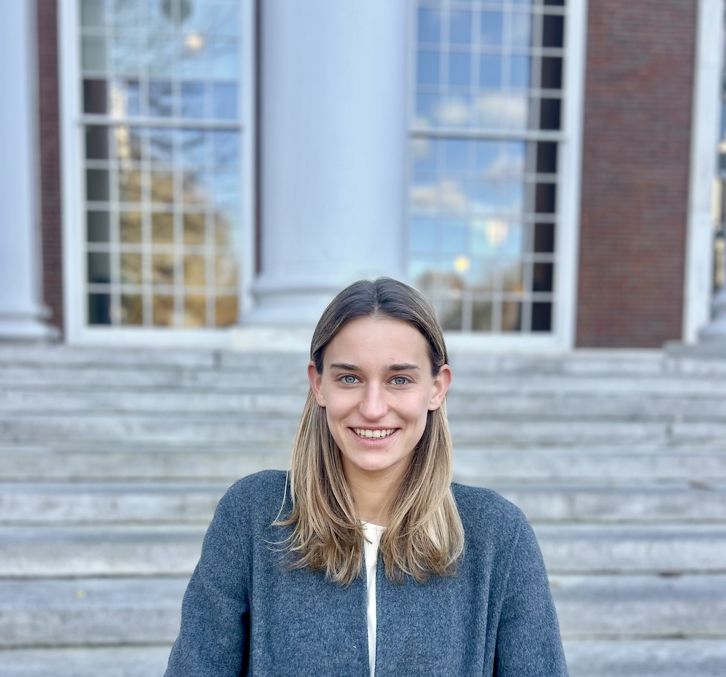 Writer: Kiera Klinsky