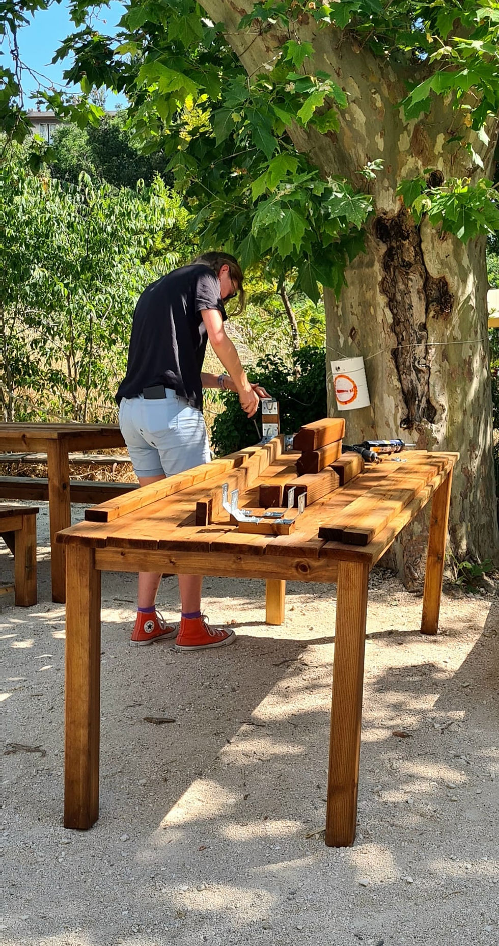 Atelier renforcement des tables avec des tasseaux