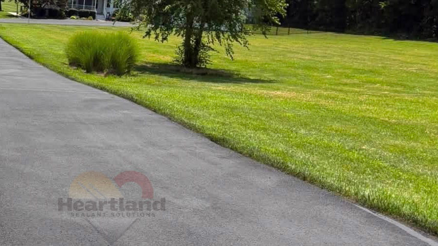 Asphalt vs. Concrete: Which Is Better for Kansas City Driveways?