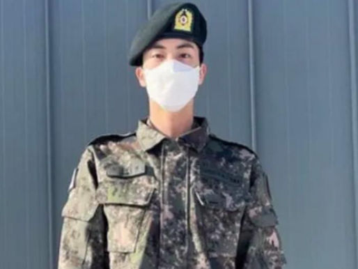 Jin BTS Minta Maaf kepada Jungkook tak Bisa Jadi Orang Pertama yang Ucapkan Ulang Tahun