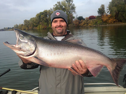 sacramento river salmon fishing 11 21 14.jpg