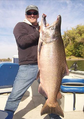 sacramento river salmon fishing.jpg