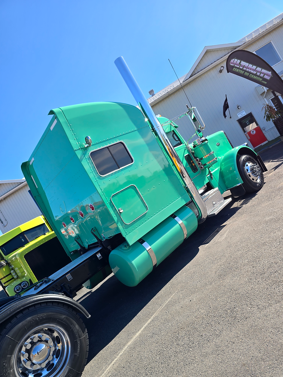 Thumbnail: PETERBILT 389 2022