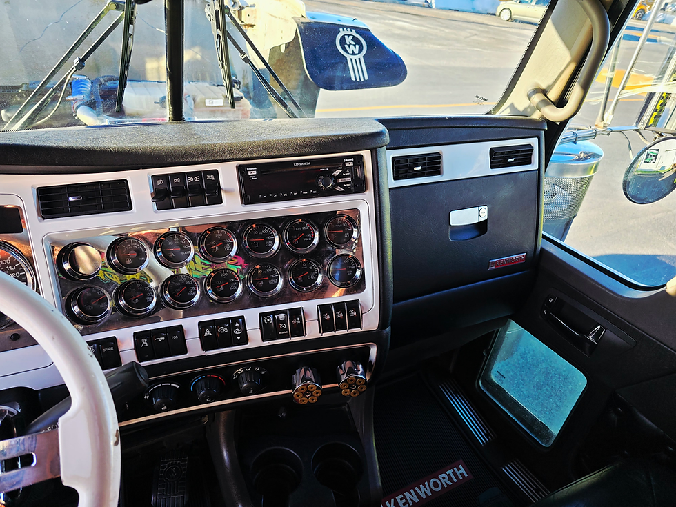 Thumbnail: KENWORTH W900B 2019