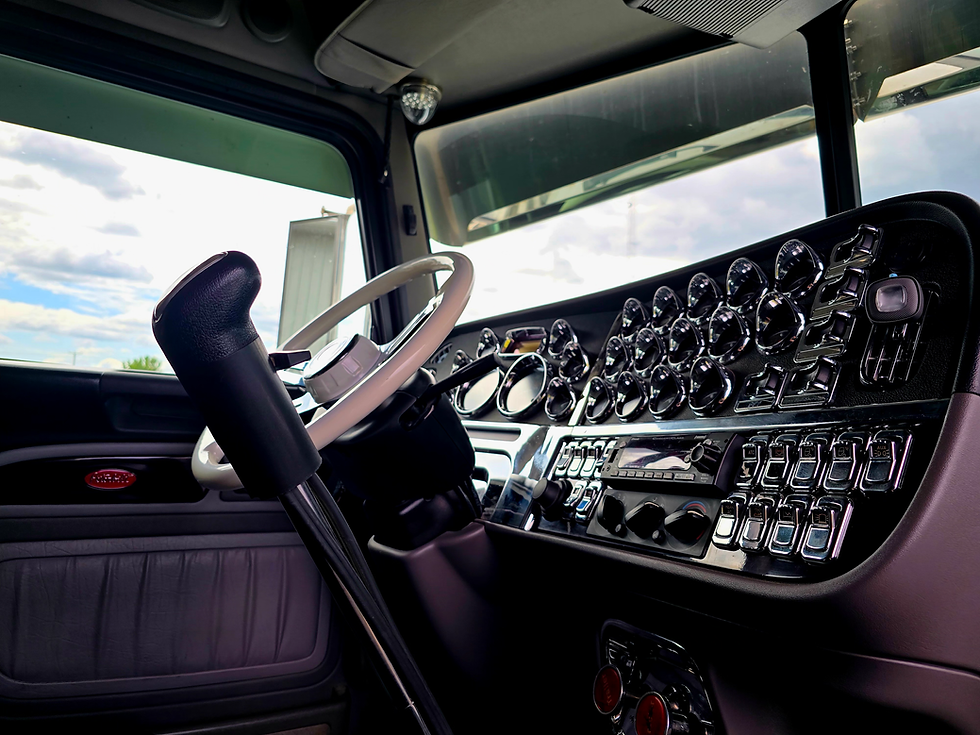 Thumbnail: PETERBILT 389 2022