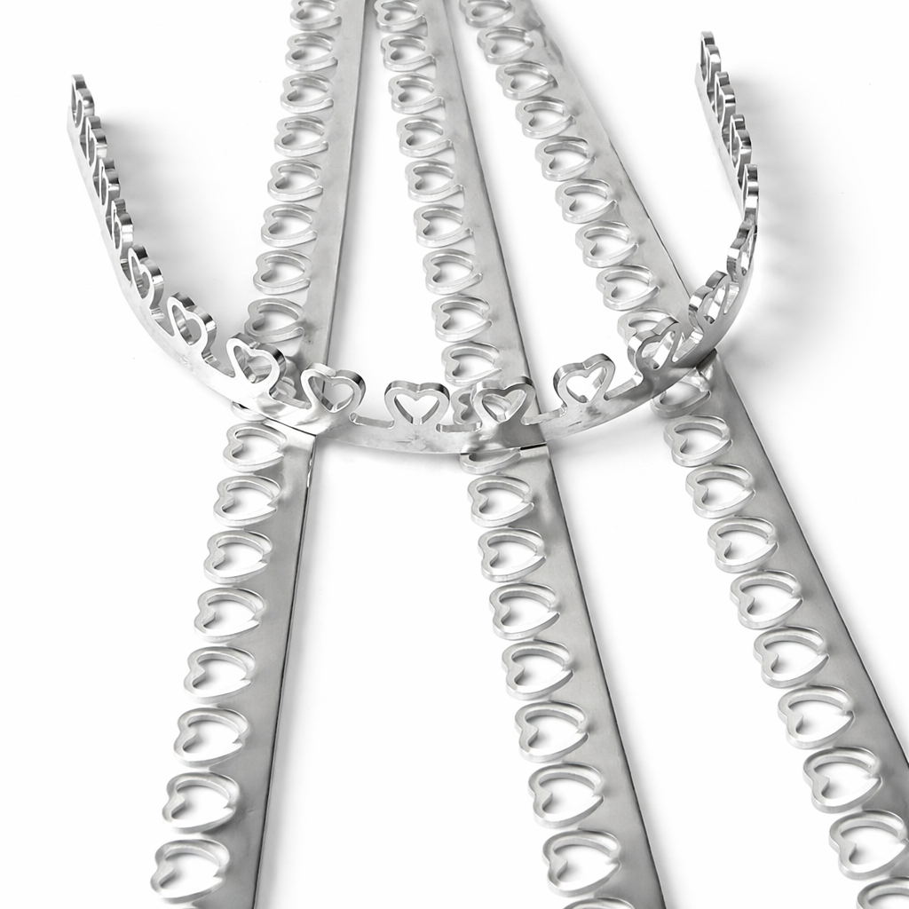 Gallery Wire 'Open Heart'