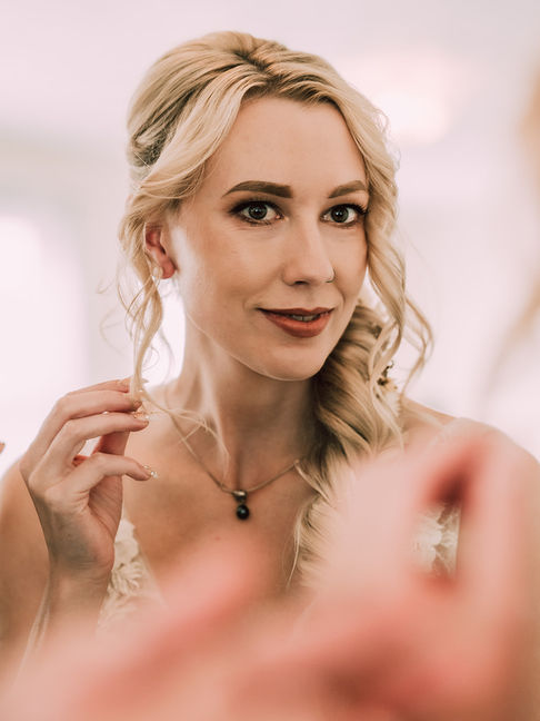 Edmonton wedding, edmonton bride, edmonton makeup artist, edmonton bridal makeup