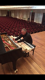 Glenn Easley piano tuner