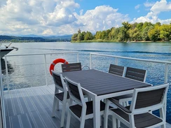 WATERDREAM Houseboats