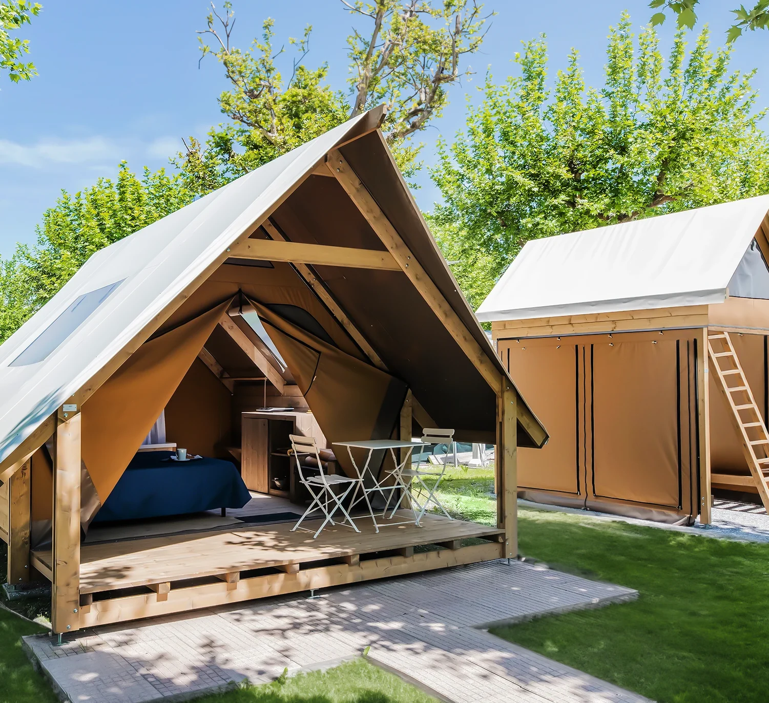 tenda deluxe_HOME.webp