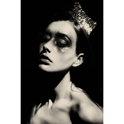 NU QUEEN PAST MAJESTY