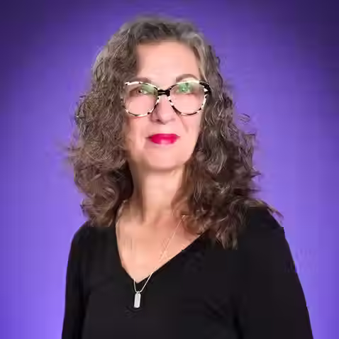 Cynthia Crass (she/her)