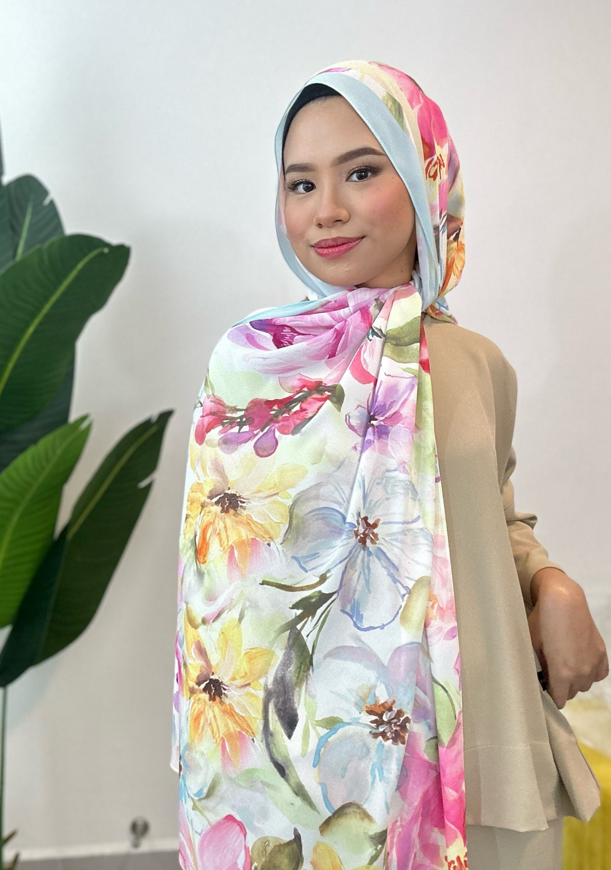 Amelia Pastel shawl