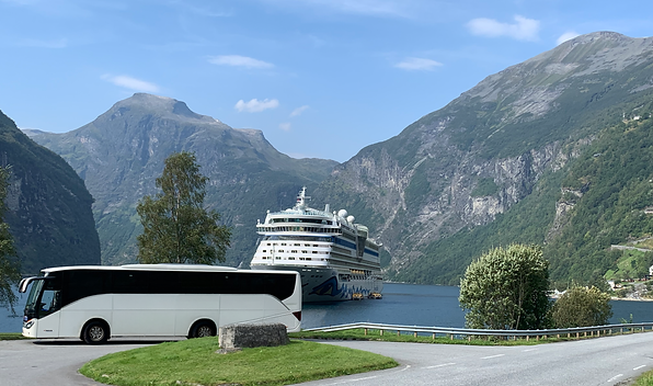 Bus in Norwegen.png