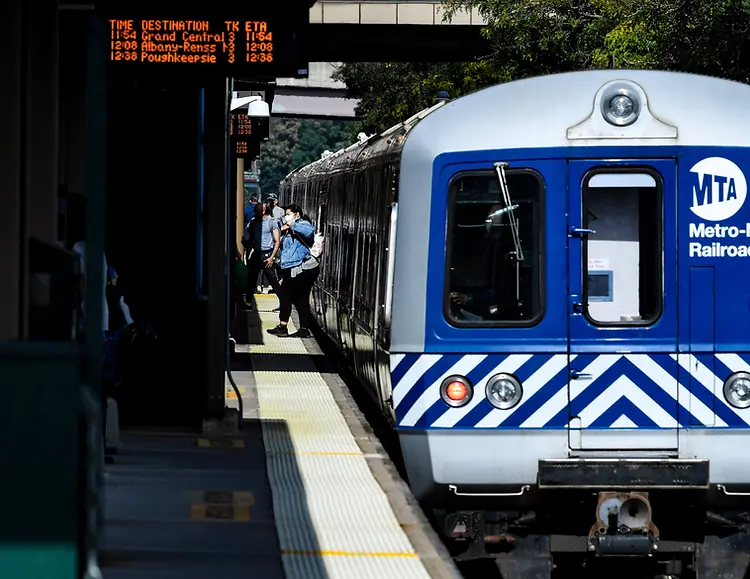 Metro-North and LIRR Hand Held Electronic