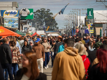 Expointer de 2025 bate recorde de público de todas as ediçõesEm apenas oito dias de feira, o número de visitantes já superou a maior marca da história