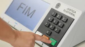 Eleições 2026 Fundo Eleitoral: veja quanto cada partido receberá dos R$ 4,9 bi para 2026 Dos R$ 4,9 bilhões do Fundo Eleitoral para o pleito deste ano, PL, PT e União ficam com cerca de 40% Dinheiro 