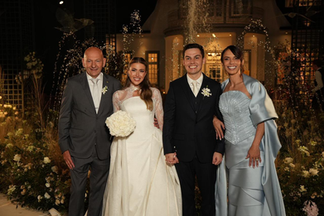 Viva aos noivos: Lucas Hang e Larissa Gamba 🤵♂️👰♀️@lucas_hang, e à @Ilarissagamba muita felicidade e que Deus abençoe esta união. Que vocês tenham um casamento de paz,