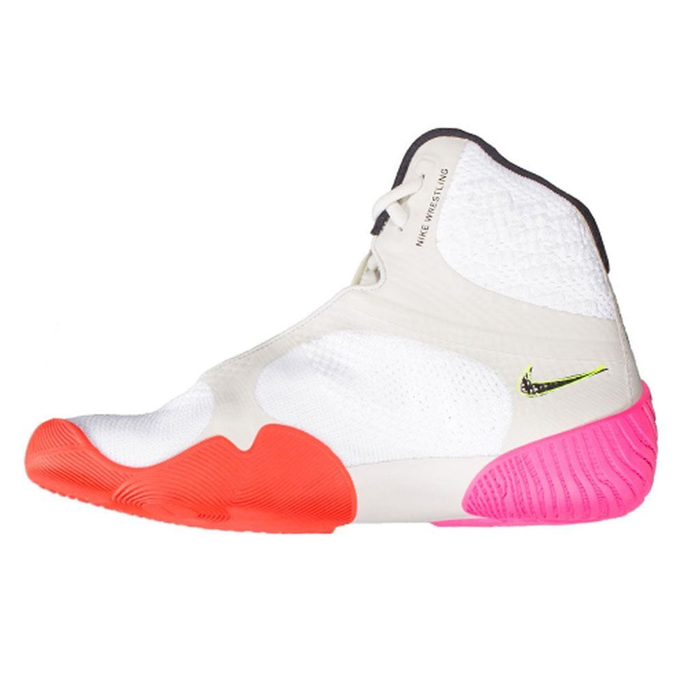 サムネイル： 【4月限定販売・5月末お届け】NIKE Tawa Boots（ジャーボンタ・デービス使用モデル）