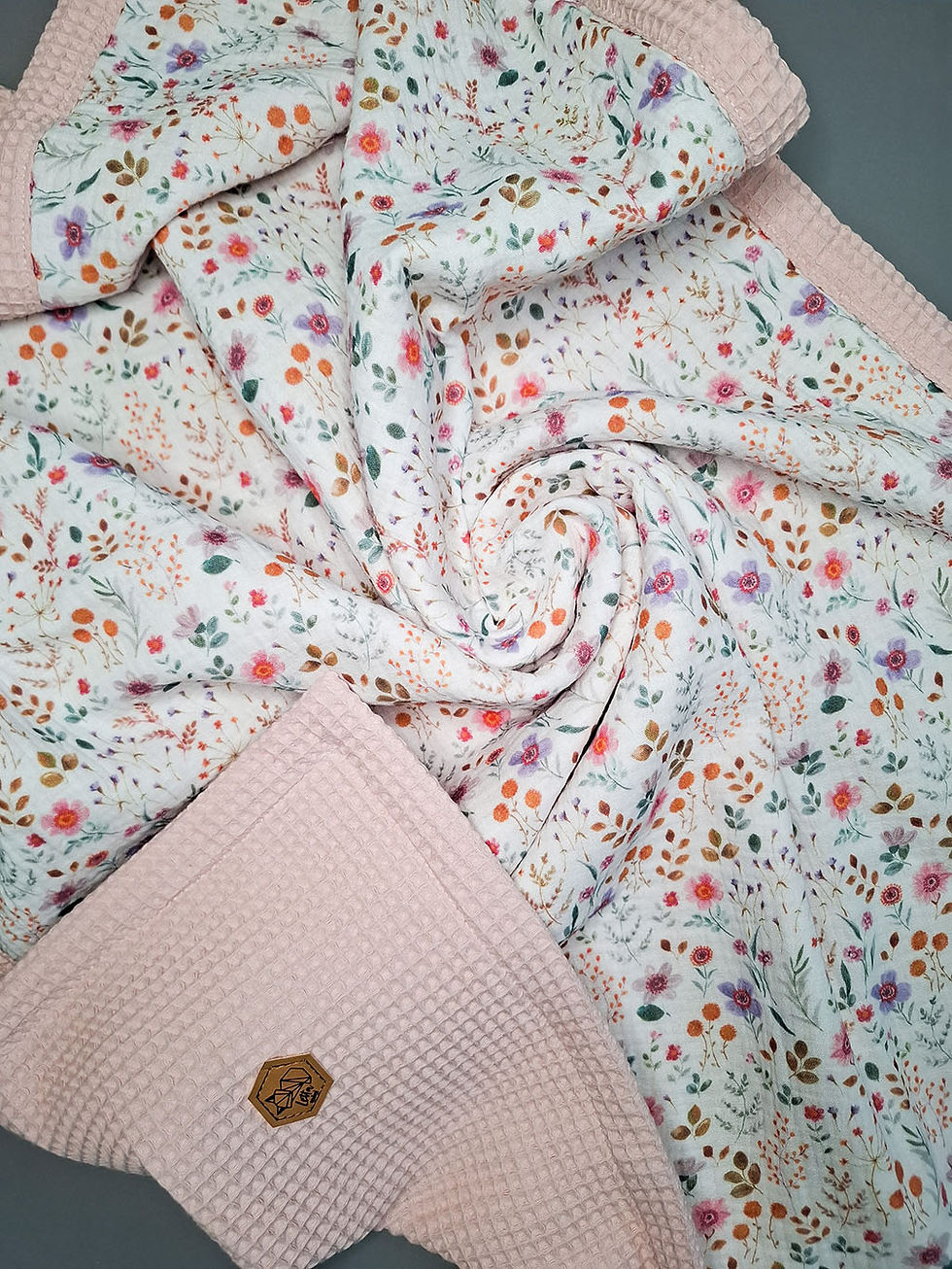 Indexkép: Takaró - Szirom Mesék