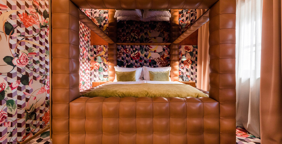 ROXANICH WINERY AND DESIGN HOTEL DELUXE VALLE ROOM 3.jpg