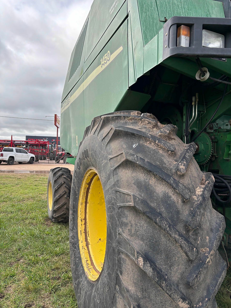 Miniatura: John Deere 1450