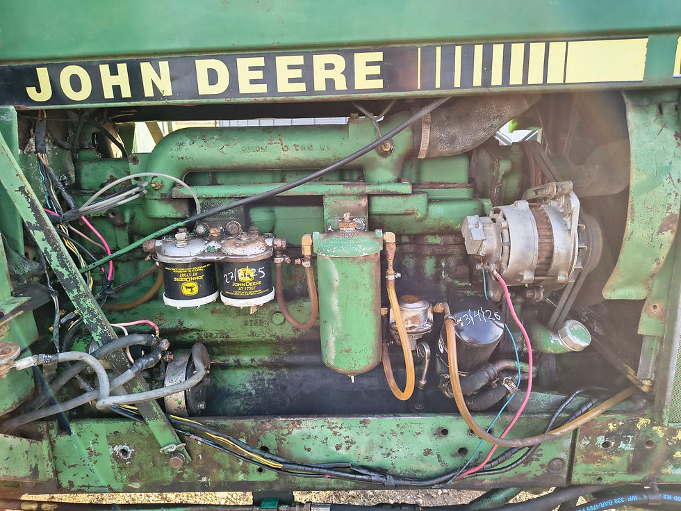 Miniatura: TractorJohn Deere 3140