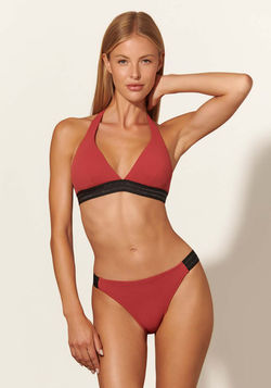 musas zarautz gipuzkoa bikini-halter-maquillaje