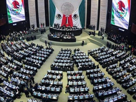SENADORES Y DIPUTADOS FEDERALES SE TOMAN MEGAPUENTE SO PRTEXTO DE LA SEMANA SANTA